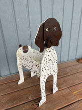 Load image into Gallery viewer, Let this adorable German Shorthaired Pointer Dog Planter box help welcome guests to your home. Custom dog tags with your dogs name also available here. Great gift for the dog lovers in your life! 
