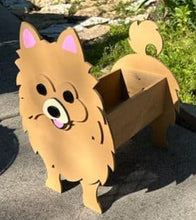 Load image into Gallery viewer, Let this adorable Pomeranian Dog Planter help welcome guests to your home.  Custom dog tags with your dogs name also available (please message us - adds $5 to cost of planter box).  Great gift for the dog lovers in your life!