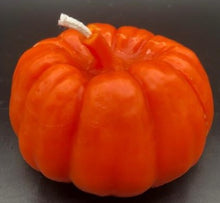 Load image into Gallery viewer, Pumpkin Beeswax Candle. Perfect for fall decorating, autumn decor, Thanksgiving Decor or Halloween decor.  Available in orange or natural yellow beeswax.