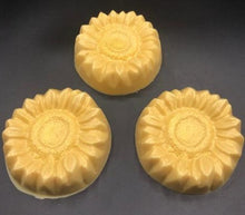 Load image into Gallery viewer, Adorable Sunflower shaped Goat's Milk Soap with sparkle mica center.  Rich and creamy soap gently cleanses your skin while keeping it hydrated.