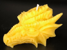 Load image into Gallery viewer, Amazing Dragon Head Beeswax Candle.  Incredibly detailed dragons head takes you right back to the Game of Thrones movie.