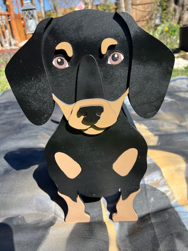 Let this adorable Dachshund Dog Planter box help welcome guests to your home.  Custom dog tags with your dogs name also available here. Great gift for the dog lovers in your life! 