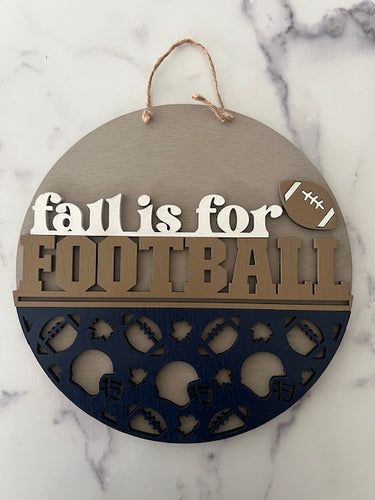 Celebrate football season with this adorable door hanger.  Custom team logo available upon request.