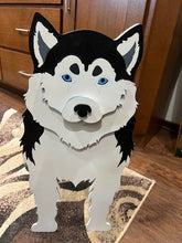 Load image into Gallery viewer, Let this adorable Siberian Husky Dog Planter box help welcome guests to your home. &nbsp;Custom dog tags with your dogs name also available here. Great gift for the dog lovers in your life!&nbsp;
