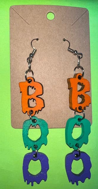 Add a bit of Halloween flare to any outfit with these BOO Earrings!  The perfect way to welcome in the Halloween season.  Also makes a fantastic gift.