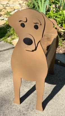 Let this adorable Black, Chocolate or Yellow Labrador Dog Planter box help welcome guests to your home.  Custom dog tags with your dogs name also available (please message us - adds $5 to cost of planter box).  Great gift for the dog lovers in your life!