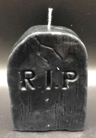 Take your spooky Halloween decor to the next level with this Gravestone Beeswax Candle!  R.I.P. decorates the front of this black gravestone beeswax candle and is sure to be a hit at your Halloween parties or for your fall decorating.  