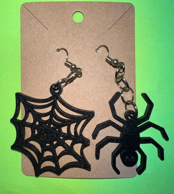 Add a bit of Halloween flare to any outfit with these Spider & Web Earrings!  The perfect way to welcome in the Halloween season.  Also makes a fantastic gift.