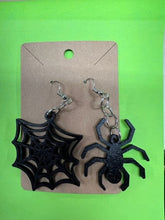 Load image into Gallery viewer, Add a bit of Halloween flare to any outfit with these Spider &amp; Web Earrings!  The perfect way to welcome in the Halloween season.  Also makes a fantastic gift.
